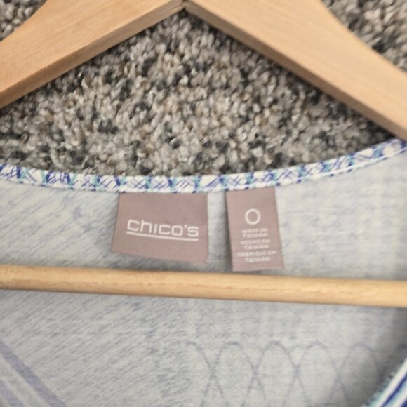 Chicos Top Womens 0 US Small Blue Scoop Neck Printed Tee Stretch Casual Ladies - Picture 6 of 7